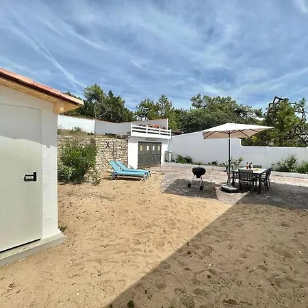 Дом отдыха Maison 100m Plage- Sur - La Terriere