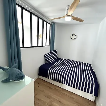 Holiday home Maison 100m Plage- Sur - La Terriere