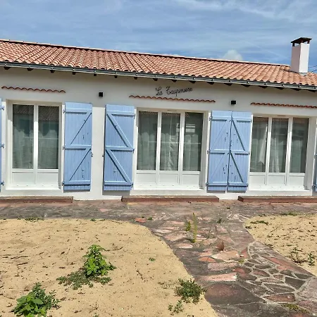 Дом отдыха Maison 100m Plage- Sur - La Terriere